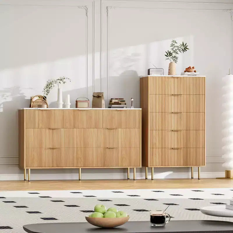 Commode en bois cannelé à 5 tiroirs pour chambre à coucher, commode moderne, grande commode marron avec plateau en faux marbre