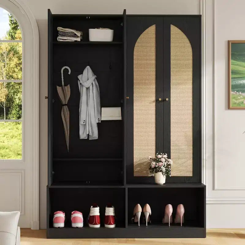 Porte-manteau de style ferme Widen Hall Tree avec 4 portes en rotin, banc d'entrée 4-en-1 avec 6 crochets et étagère réglable