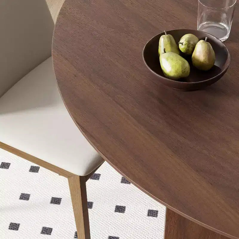 Table à manger ronde en bois massif 52 x 52 avec finition noyer et pieds arqués élégants pour salles à manger et cuisines modernes