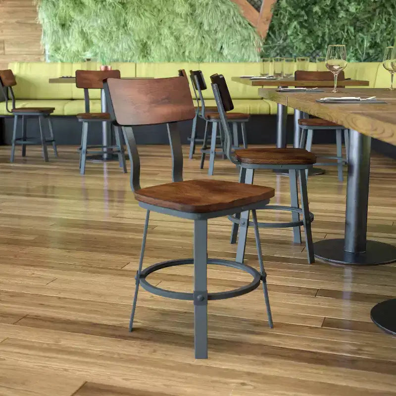 Chaise de restaurant Flint Series Noyer Rustique avec assise et dossier en bois et structure Gris Poudré